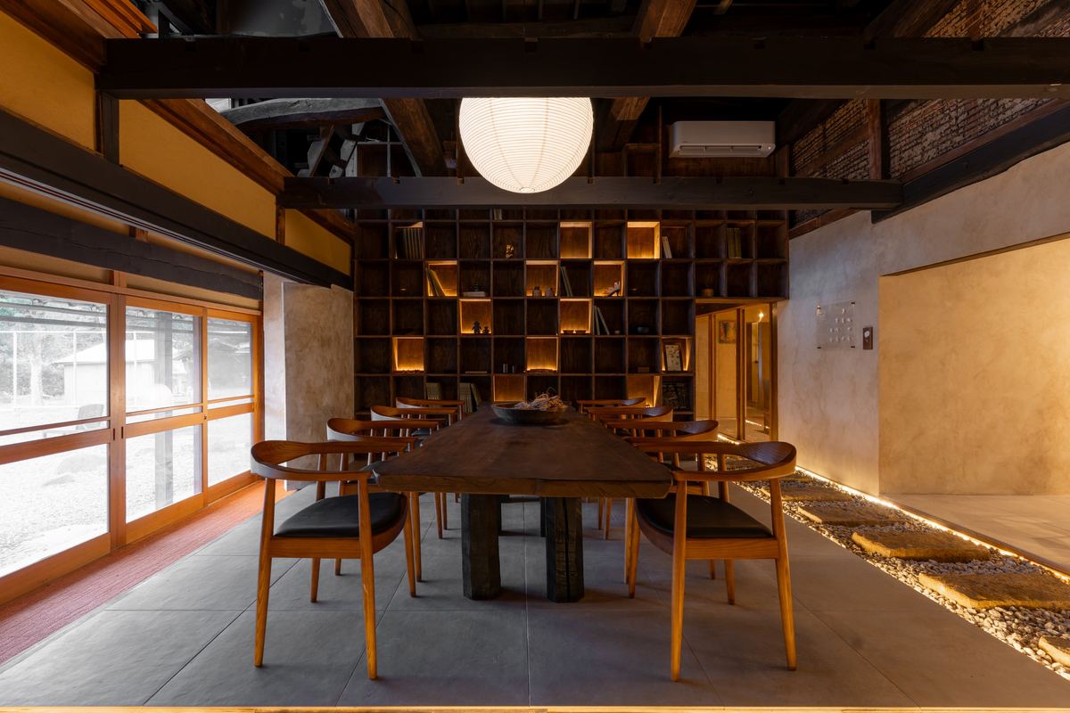 tokoro hotel JUJI ダイニング